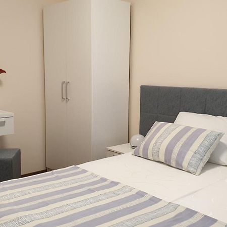 Apartments And Rooms With Parking Space Hvar - 15378 Hvar Town Værelse billede